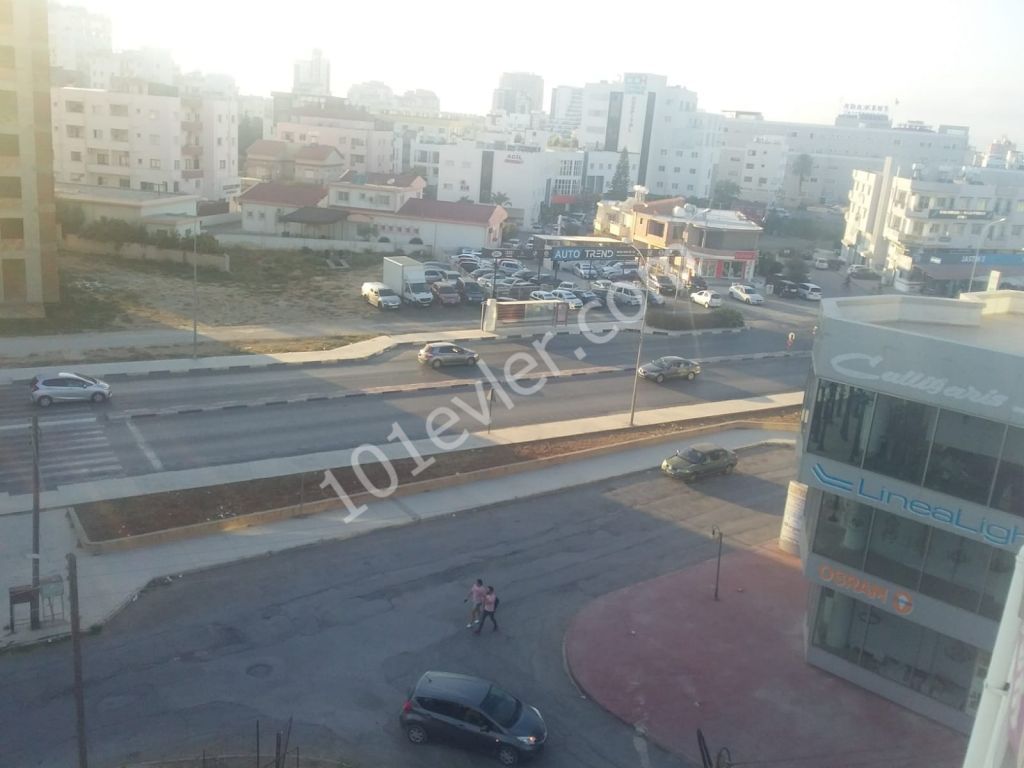 Türkisches penthouse zum Verkauf im Zentrum von Famagusta ** 