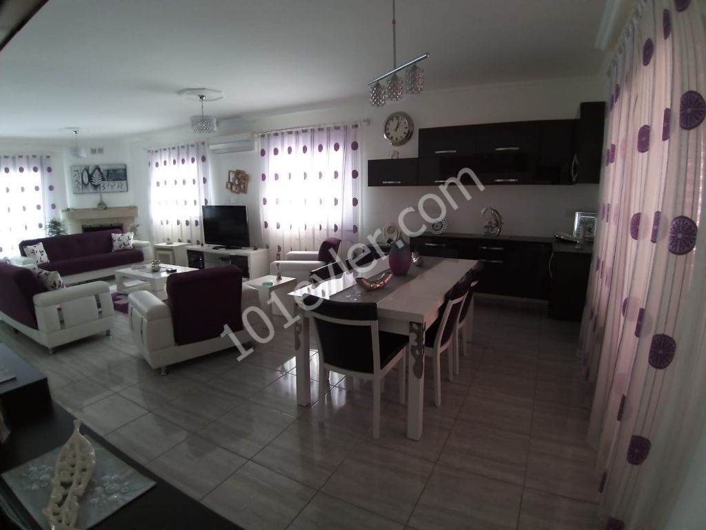 Magusa da satılık dublex 4+1 penthouse 