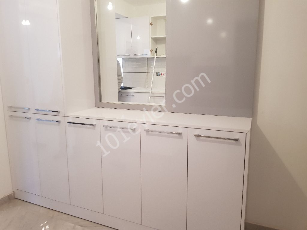 Magusa Çanakkale bölgesinde sıfır satılık penthouse