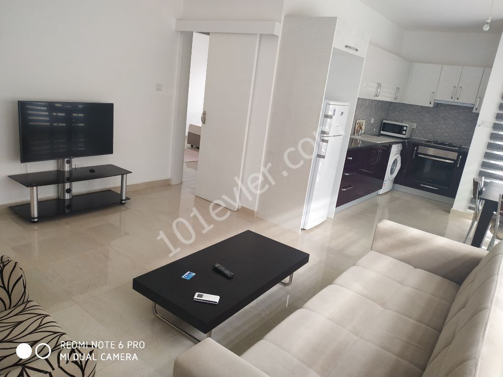 Mağusa merkezde 1+1 eşyalı daire