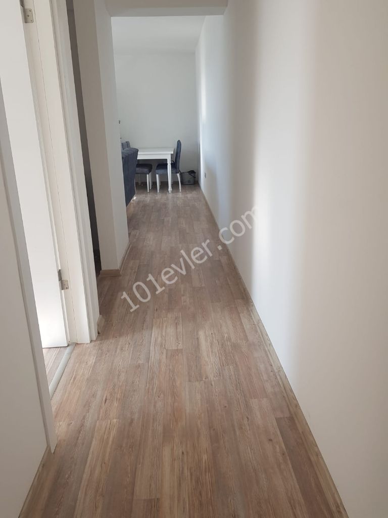 Mağusa merkezde 110 m2 2+1daire 