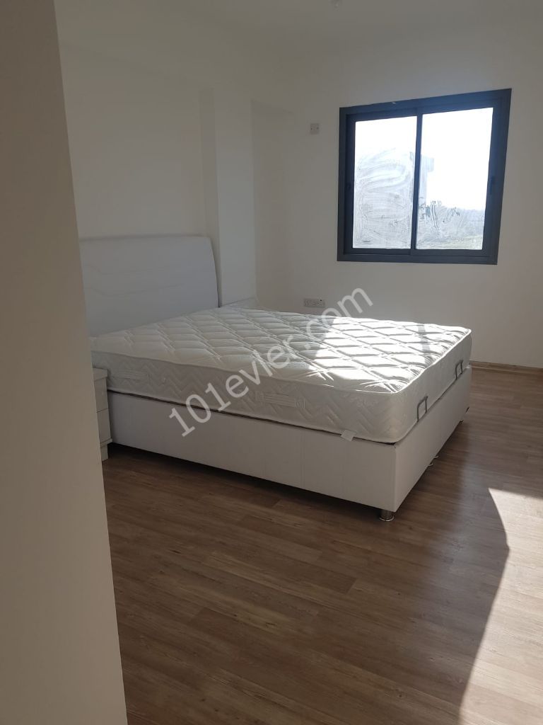 Mağusa merkezde 110 m2 2+1daire 