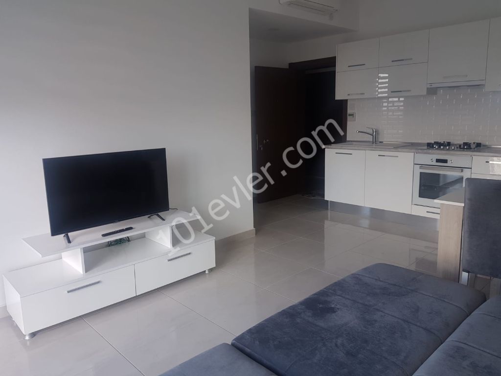 1 + 1 esyali apartment on my street in the center of Famagusta ** 