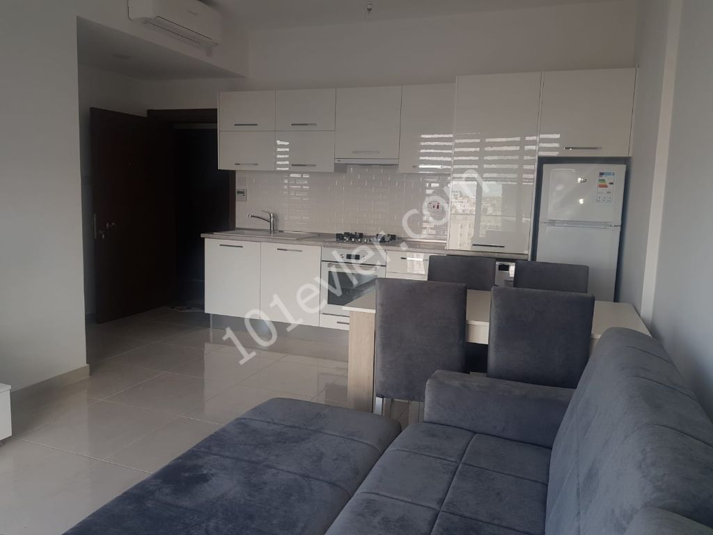 1 + 1 esyali apartment on my street in the center of Famagusta ** 