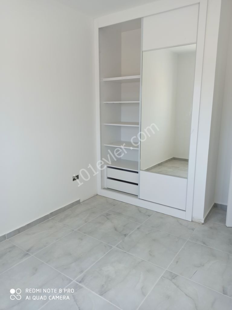 3+1 2 in der salzigen Zone von Famagusta.Etage Wohnung ** 