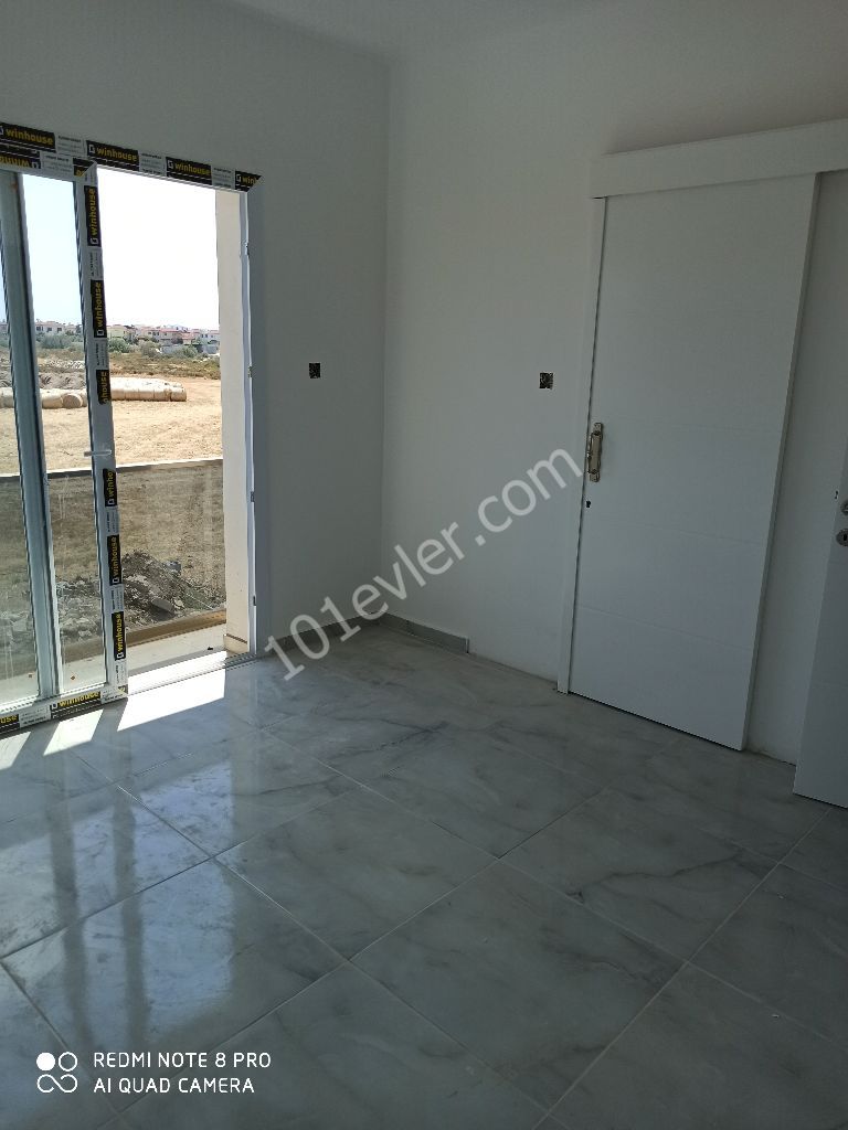 3+1 2 in der salzigen Zone von Famagusta.Etage Wohnung ** 