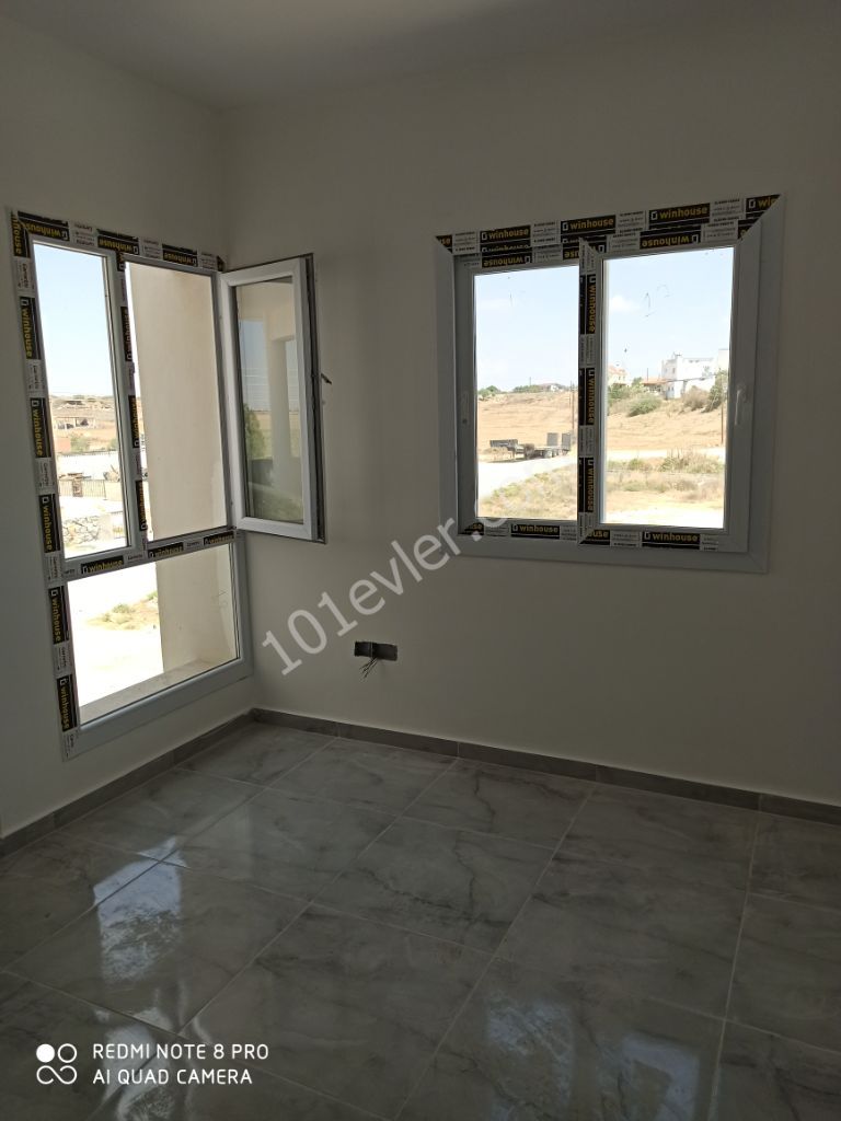 3+1 2 in der salzigen Zone von Famagusta.Etage Wohnung ** 