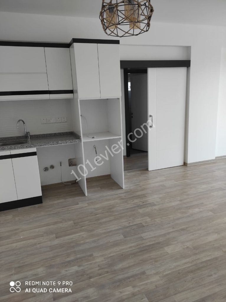 Flat To Rent in Çanakkale, Famagusta