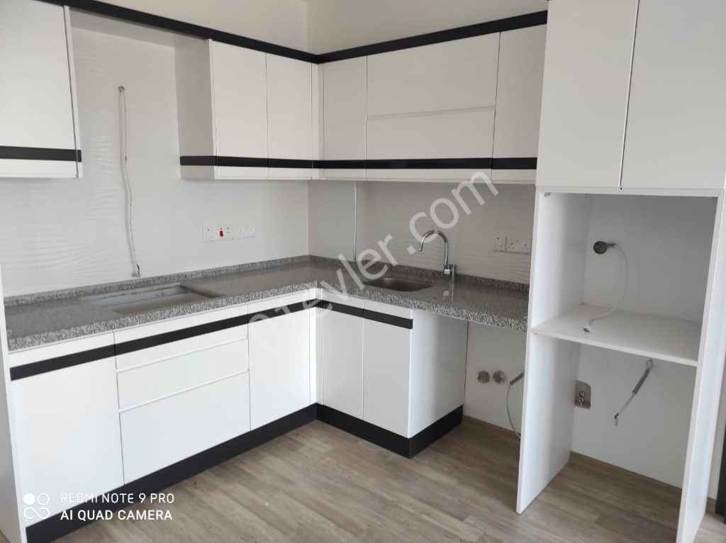 Flat To Rent in Çanakkale, Famagusta