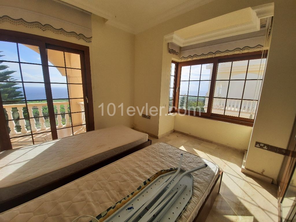 Villa To Rent in Taşlıca, Iskele