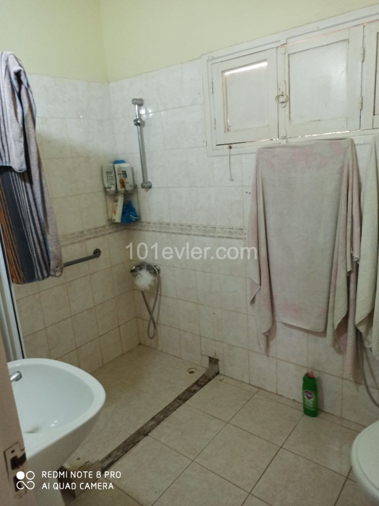 2+1 Detached house in the center of Famagusta ** 