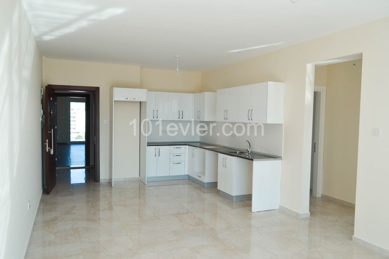 Flat To Rent in Çanakkale, Famagusta