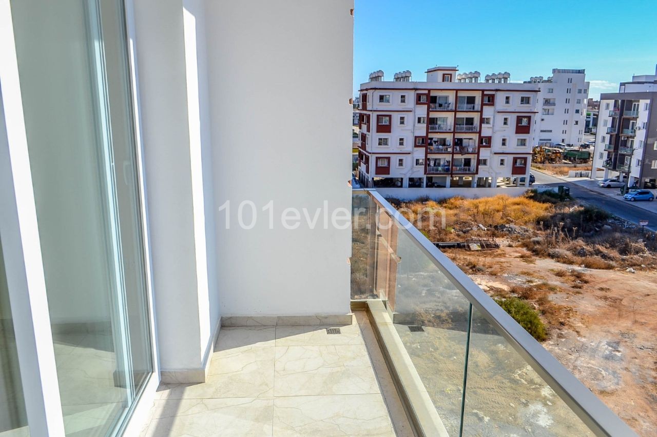 Flat To Rent in Çanakkale, Famagusta