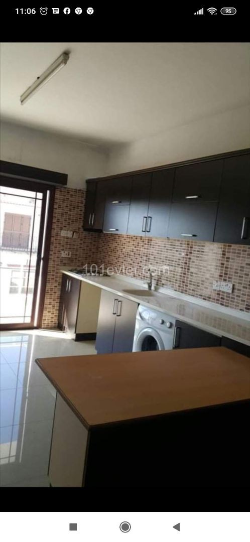 Mağusa tuzla bölgesinde 2+1 esyalı daire