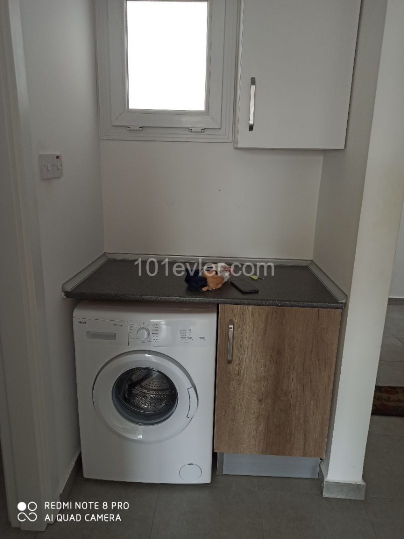 Famagusta Emu Seite 1 + 1 möblierte Wohnung ** 