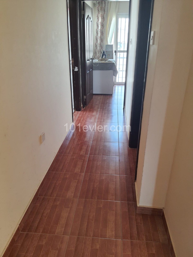 Large Turkish-made apartment for sale in Famagusta Sakarya region ** 