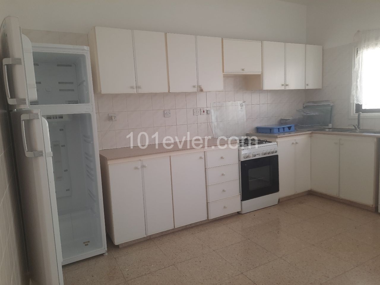 Magusa gulserende kiralık 3+1 daire