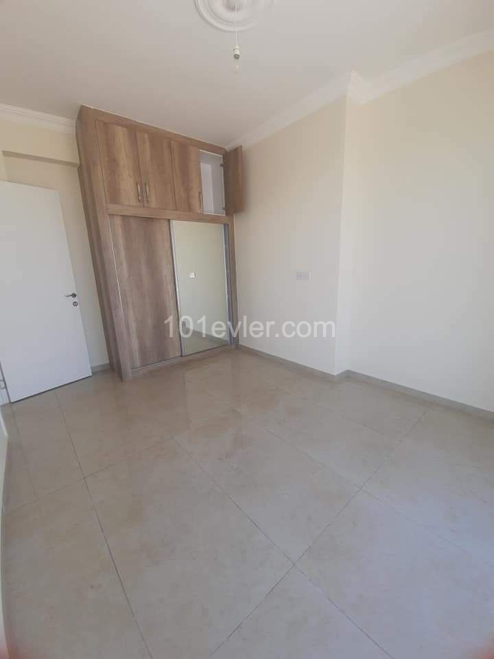 Magusa canakkale de satilik 180 m2 penthause daire