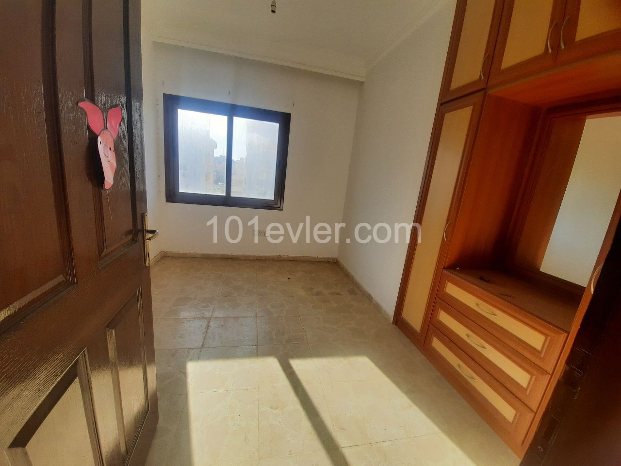 3+1 flat for sale in magusa police station ** 