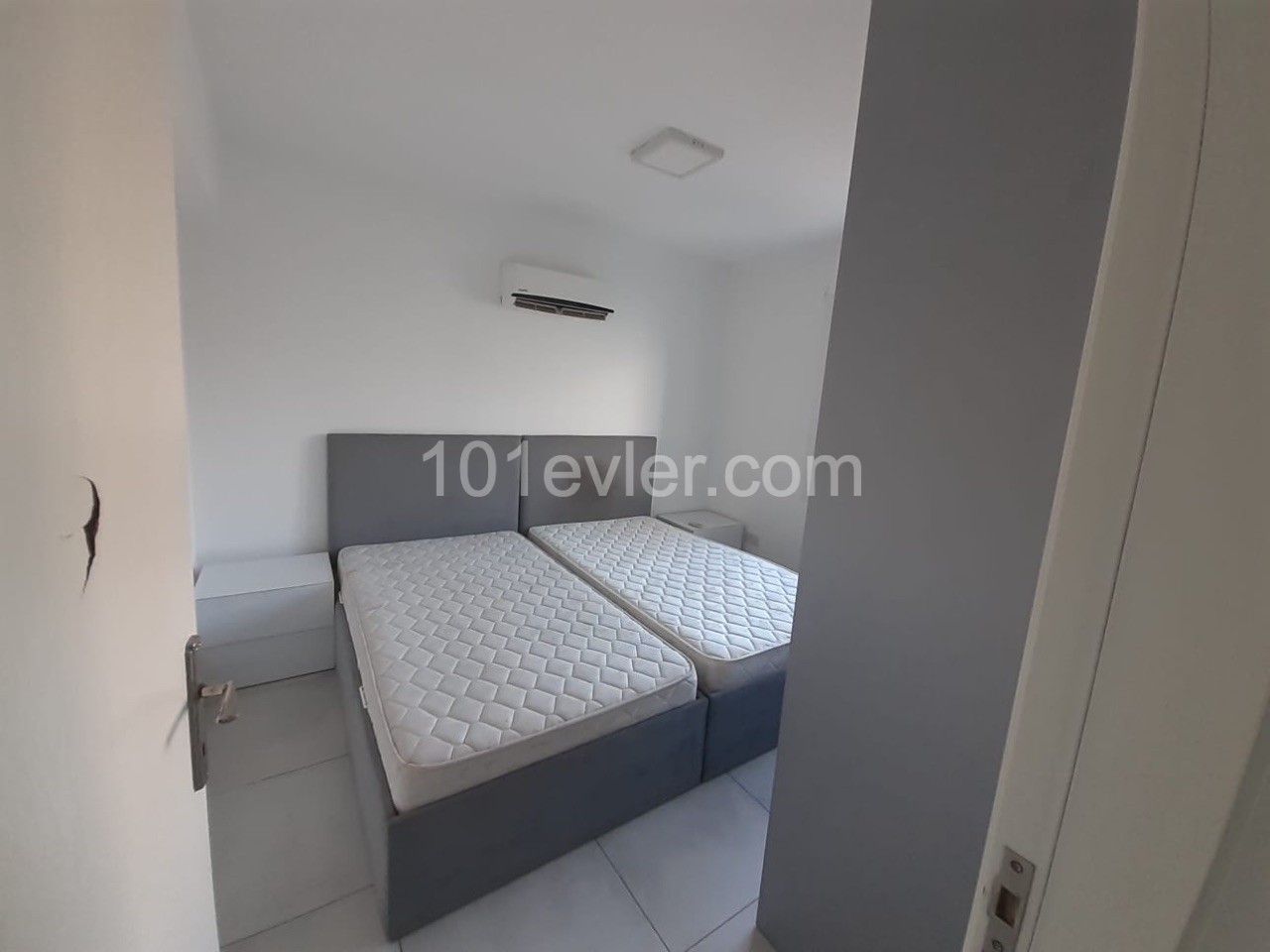 2+1 flat for rent right next to Adakent unv ** 