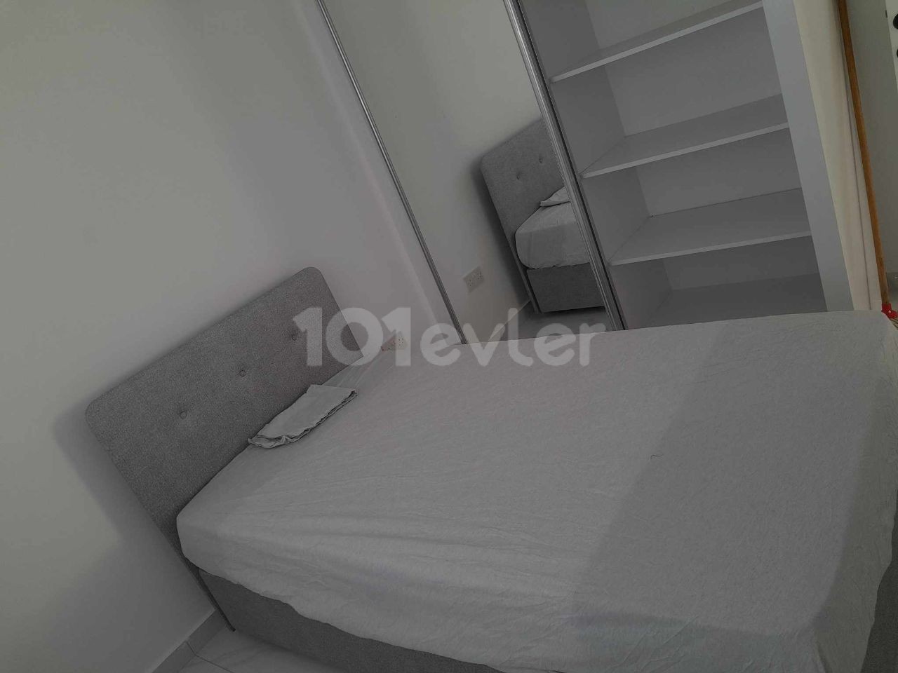 Mağusa Çanakkale'de çin pazarı yakini sıfır full eşyalı kiralık 2+1 