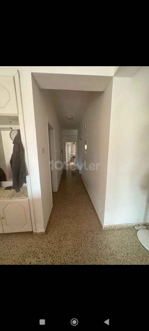 3+1 flat for sale in Famagusta Gulserende