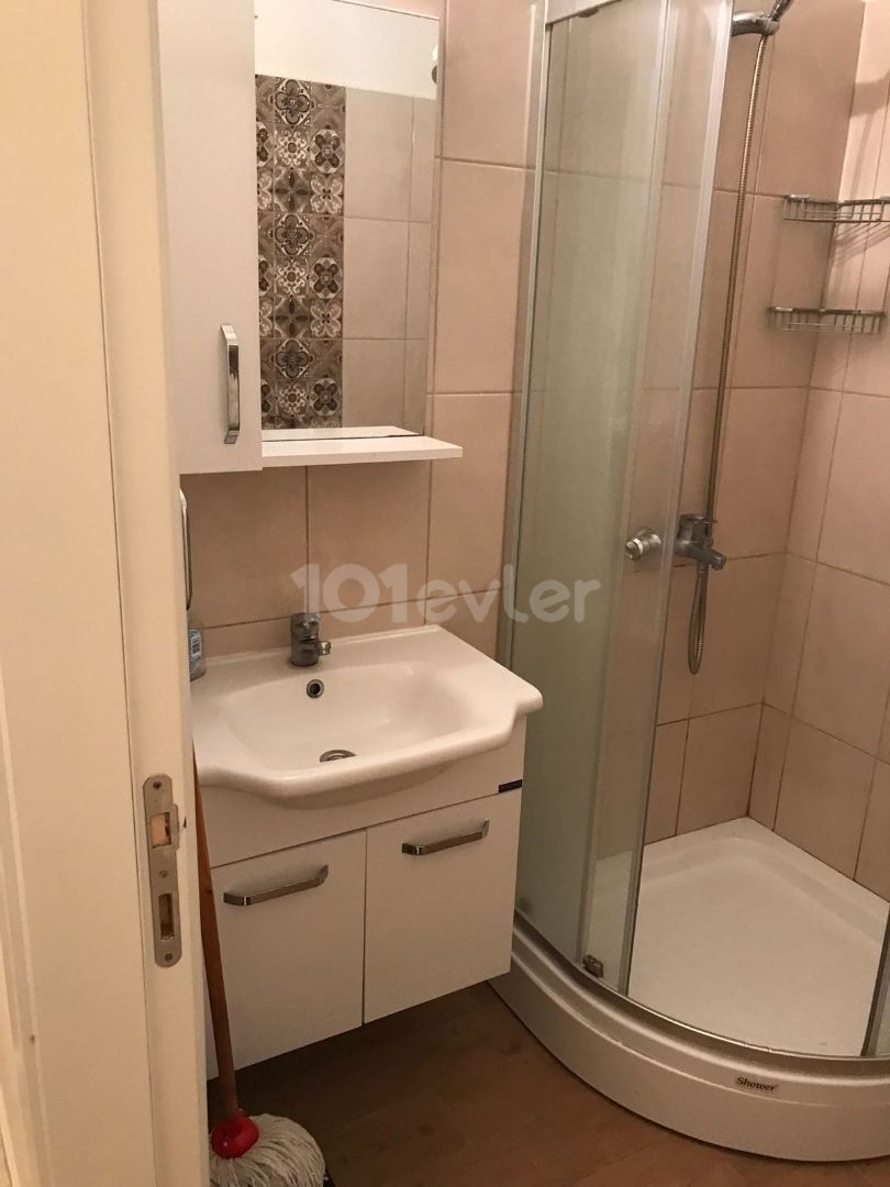 Gazimağusa merkezde 2+1 full eşyalı kiralık zemin kat 