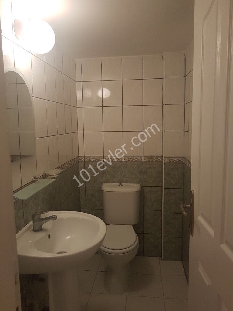 Girne Zeytinlik Bölgesin'de Eşyalı 2+1 Kiralık  Dublex Daire!!!