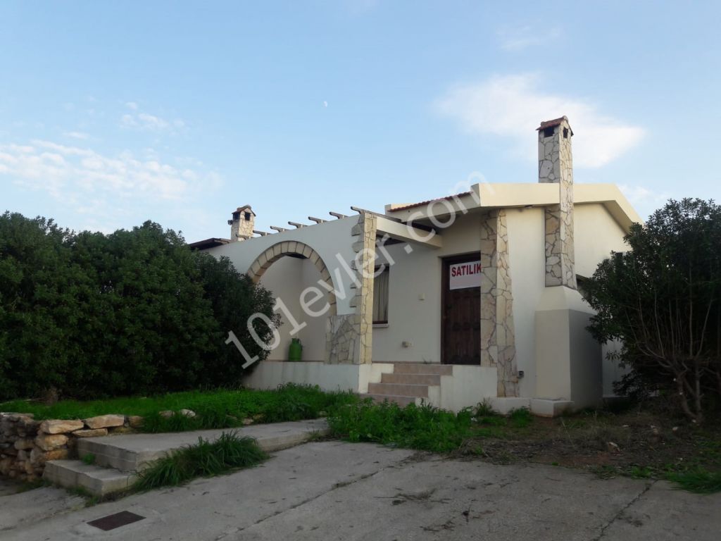 Detached House For Sale in Yeni Erenköy, Iskele