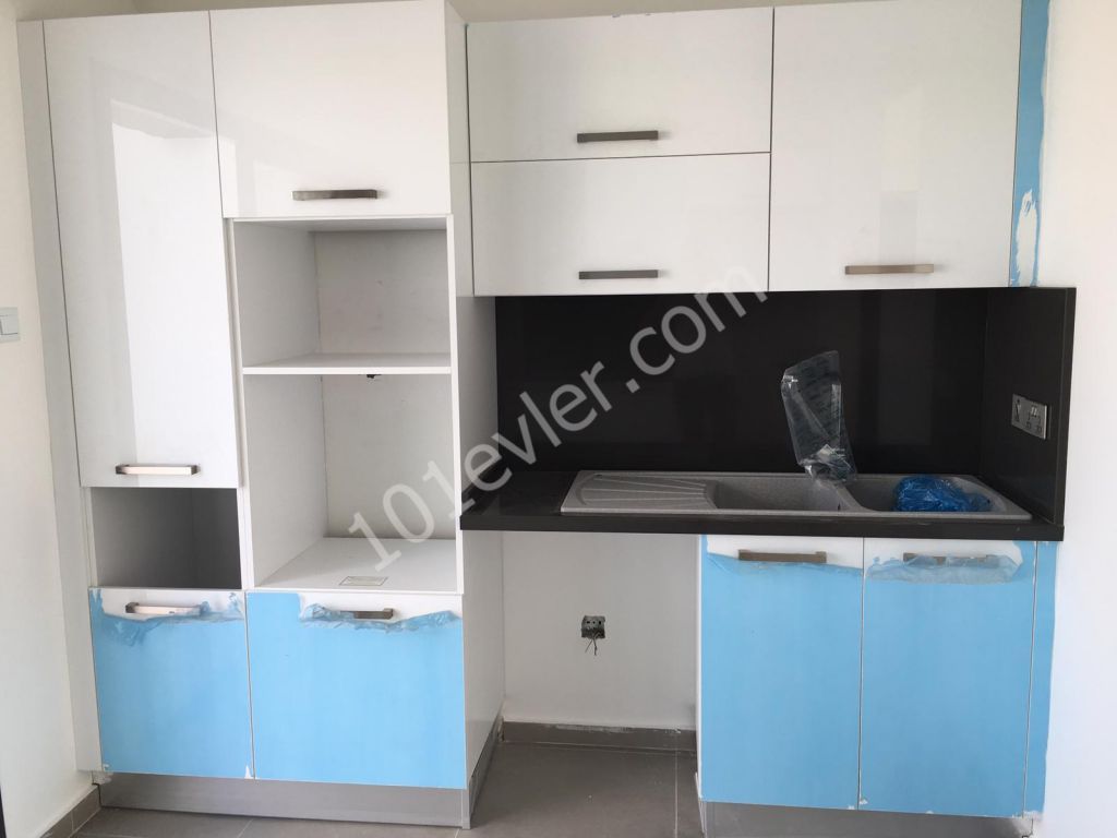 Penthouse For Sale in Köşklüçiftlik, Nicosia