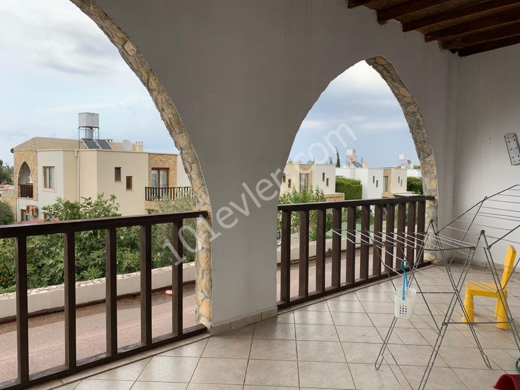 Detached House To Rent in Alsancak, Kyrenia