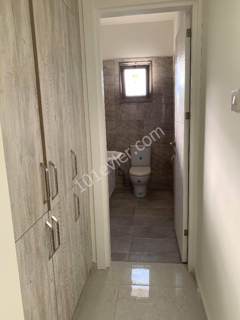 Flat For Sale in Yenişehir, Nicosia