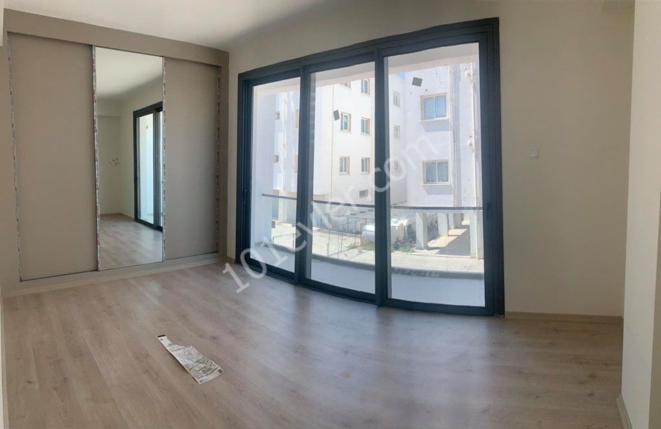 Flat For Sale in Küçük Kaymaklı, Nicosia