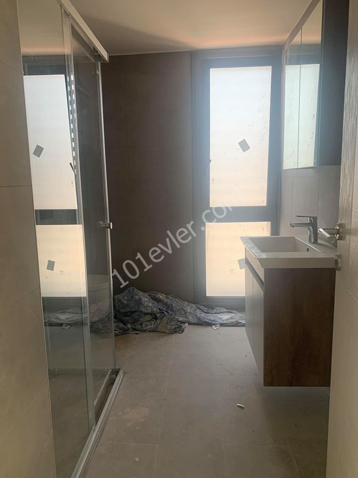 Flat For Sale in Küçük Kaymaklı, Nicosia