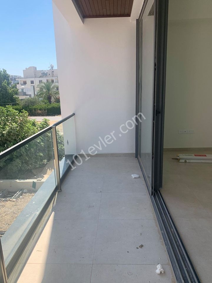 Flat For Sale in Küçük Kaymaklı, Nicosia