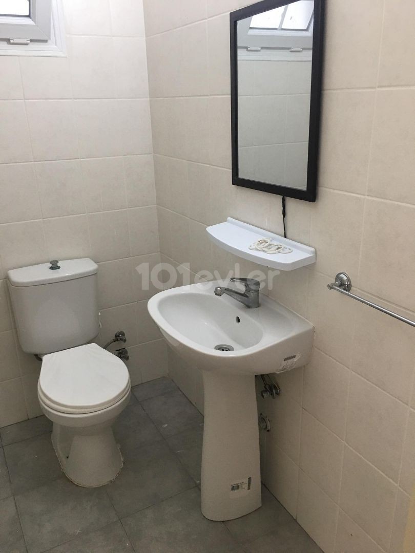 Flat For Sale in Yenişehir, Nicosia