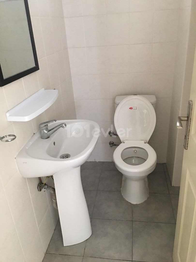 Flat For Sale in Yenişehir, Nicosia