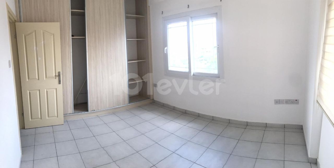 Flat For Sale in Yenişehir, Nicosia