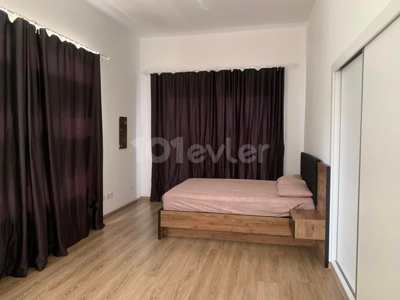 Hamitköyde 5+1 Kiralık Lüks Villa