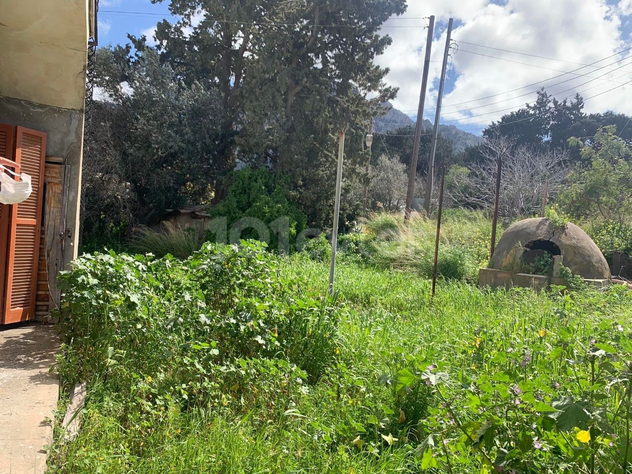 Erdgeschoss Wohnung zu verkaufen mit Garten in Karsiyaka Bereich