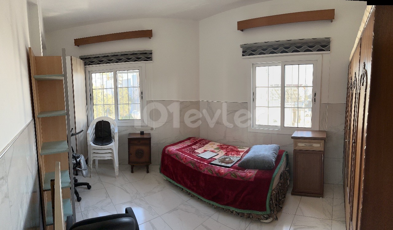 Gönyeli Bölgesi Merkezde Cami Yanı 2+1 Eşyalı Daire Kiralık  