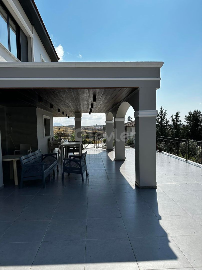 For Sale 4+1 Villa with Unique View in 1 Acre in Gönyeli Region 