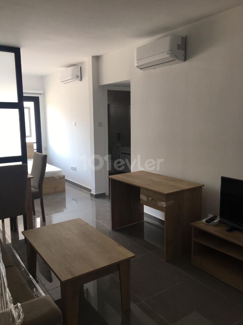 Küçük Kaymaklı Bölgesi Lemar Market Arkası 1+1 Daire Kiralık  