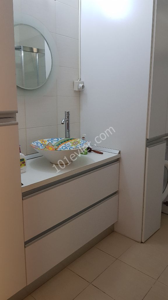 Flat To Rent in Girne Merkez, Kyrenia