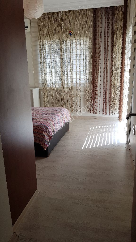 Flat To Rent in Girne Merkez, Kyrenia