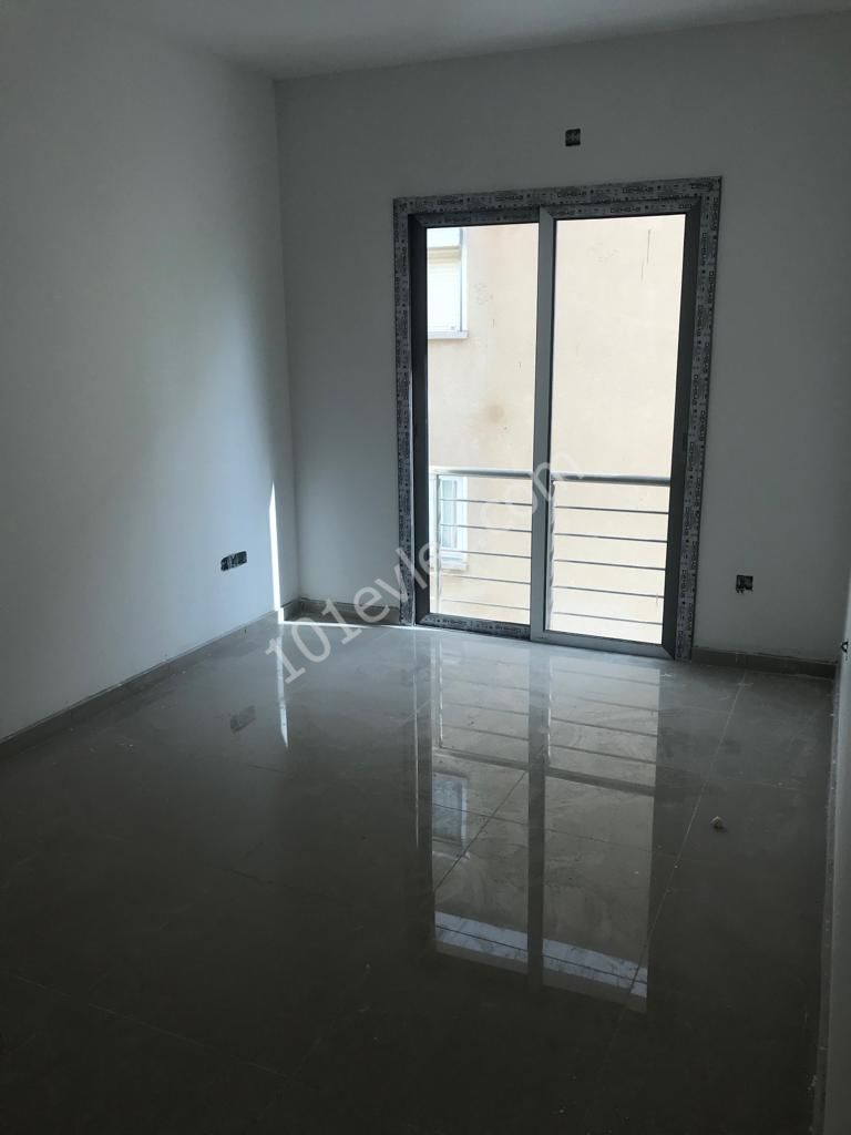 Flat For Sale in Küçük Kaymaklı, Nicosia