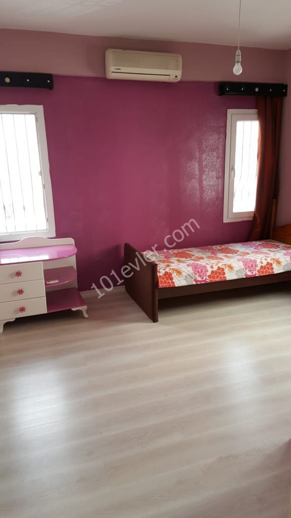 haspolat belediye evleri 2+1 kiralık daire