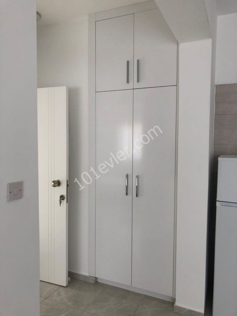 dereboyu lux 1+1 erkek kiracılara