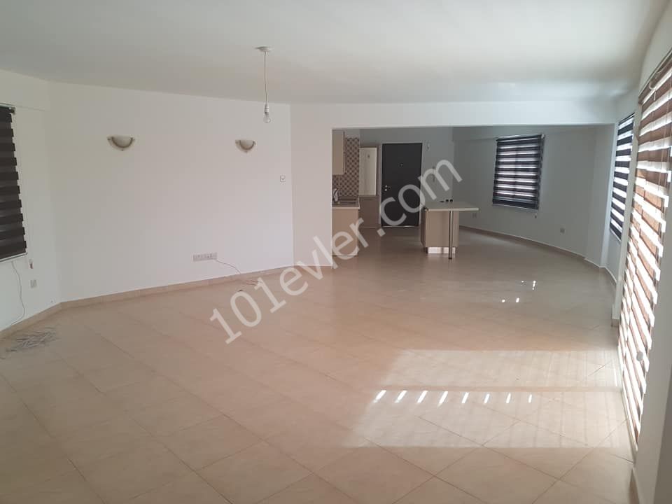 Flat To Rent in Ortaköy, Nicosia