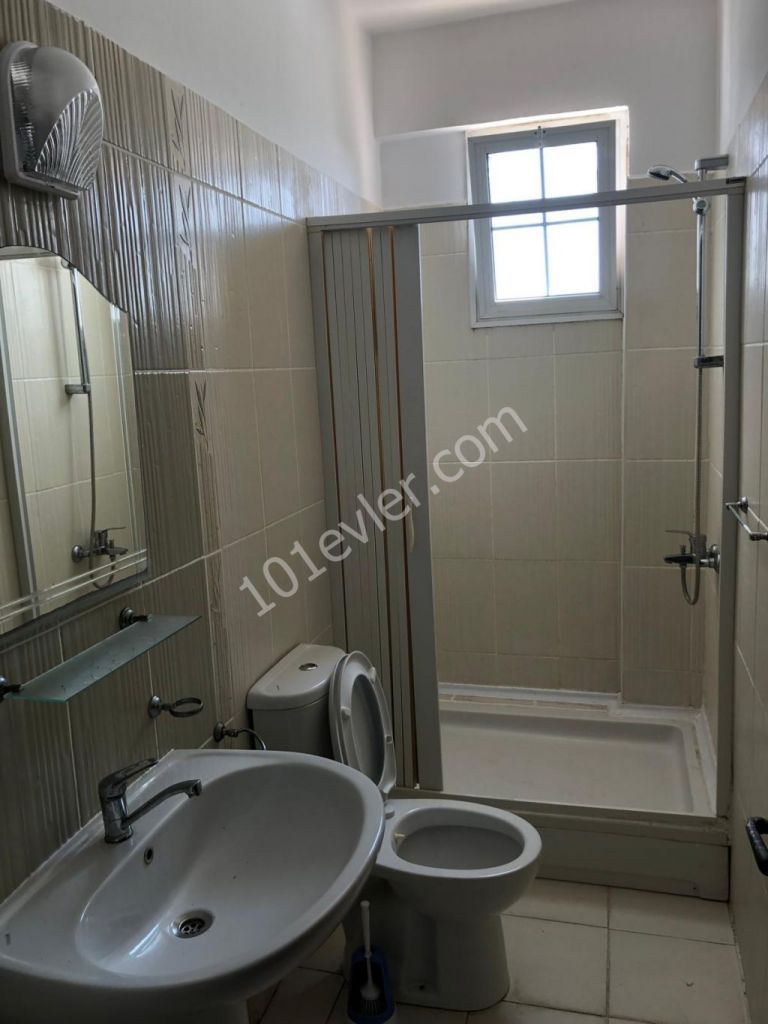 Ortaköyde kiralık 2+1 daire